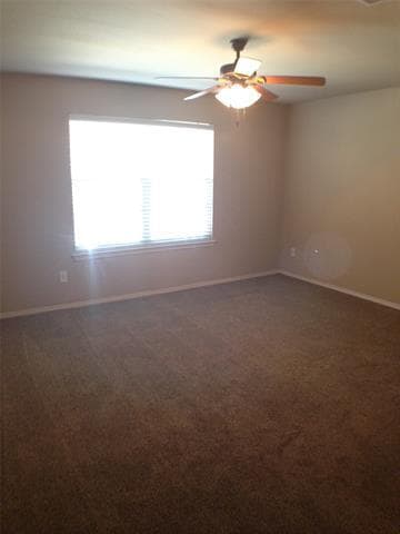 Building Photo - 2304 Wood River Pkwy