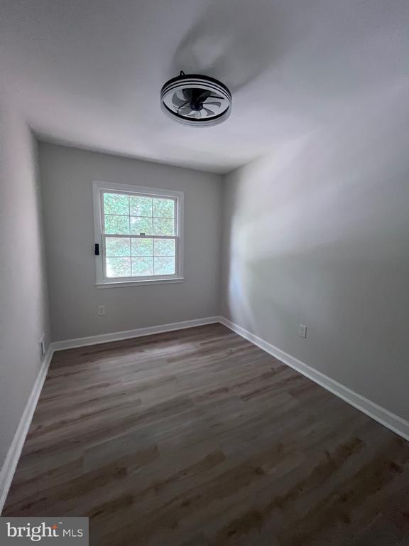 Building Photo - 14829 Emberdale Dr