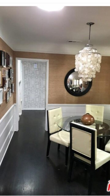 Building Photo - 4715 Camellia Ave