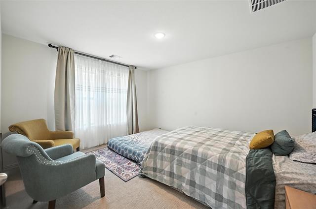 Building Photo - 9408 Redstart Ln