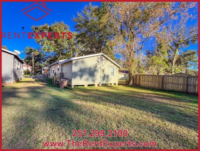 Building Photo - 1051 Lubel Ave