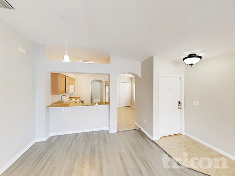 Building Photo - 3418 Thistledown Ln