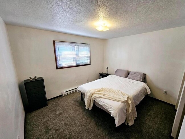 Building Photo - 309 W Washington Ave