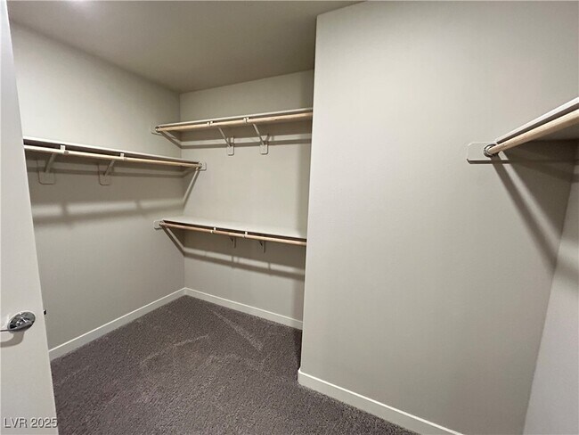 Building Photo - 10228 Crimson Mdw Ave