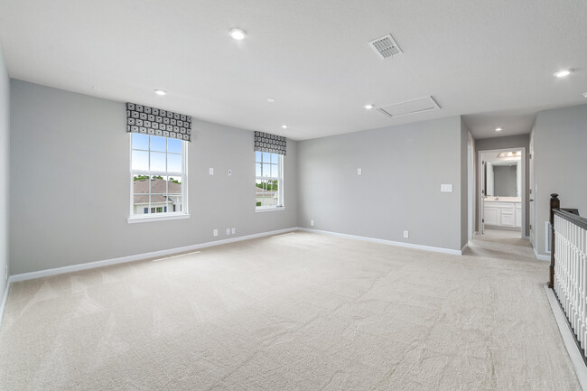 Building Photo - 6555 Pomello Ct