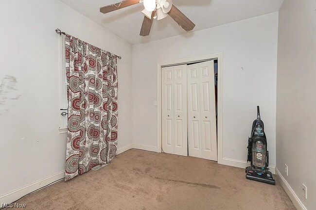 Building Photo - 4684 E 85th St