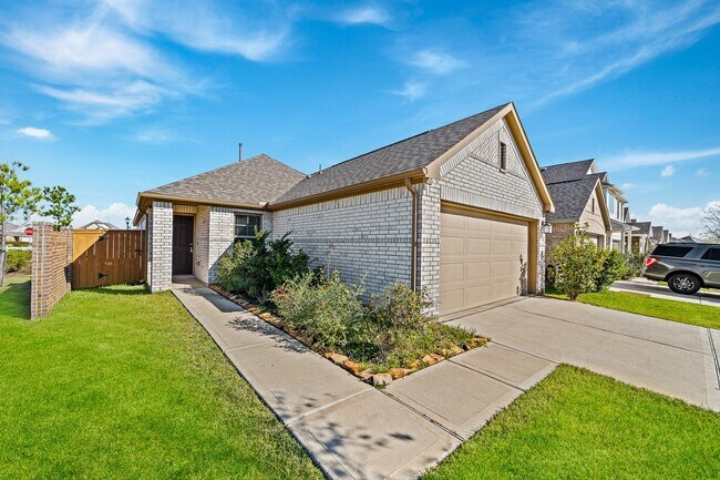 Building Photo - 8154 Royal Breeze Dr