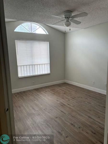 Building Photo - 1068 Coral Club Dr