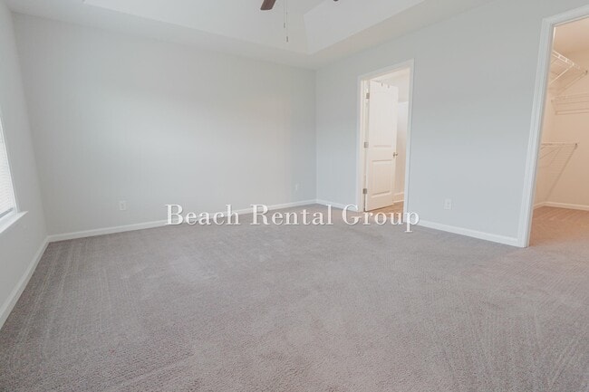 Building Photo - 3219 Merganser Dr