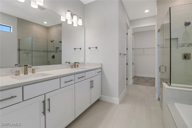 Building Photo - 16172 Bacopa Dr