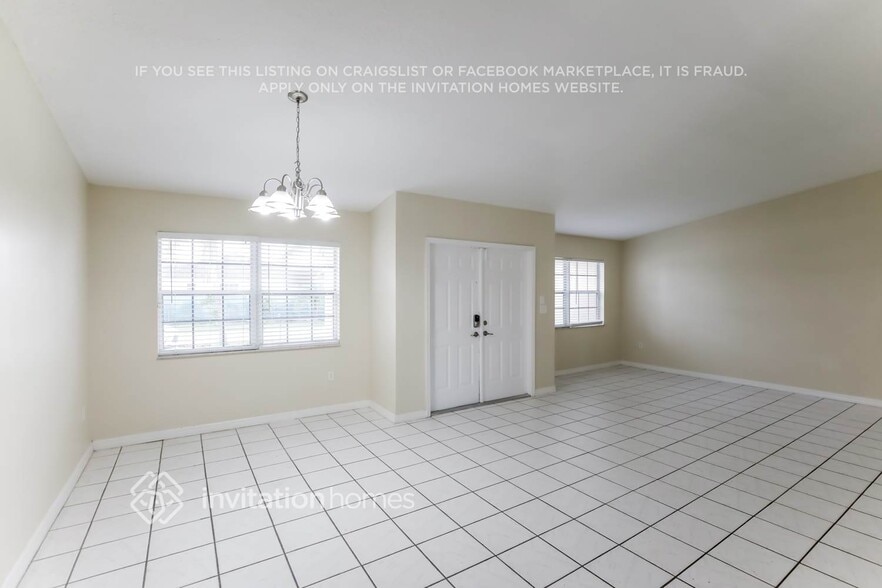 Building Photo - 17111 SW 153rd Pl