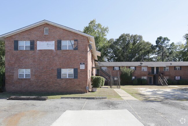 Building Photo - 3330 Matilda Ln