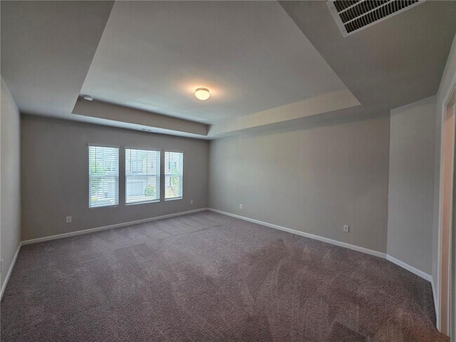 Building Photo - 85 Pointe Pl