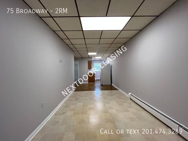 Building Photo - 75 Broadway-2RM