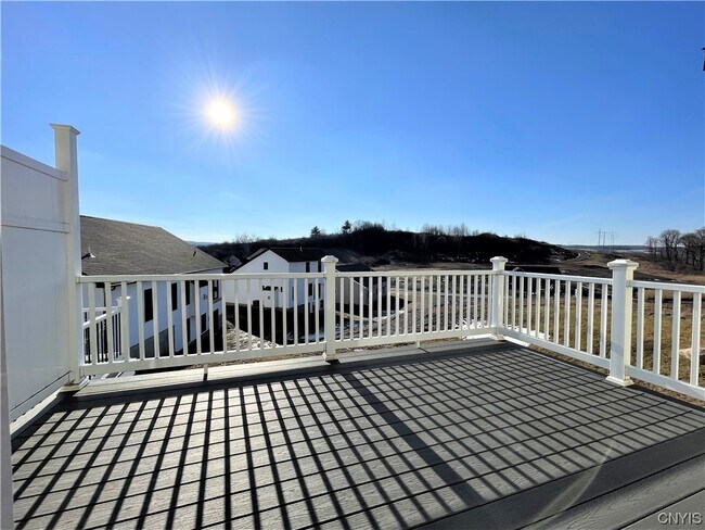 Building Photo - 5983 Paradise Cir