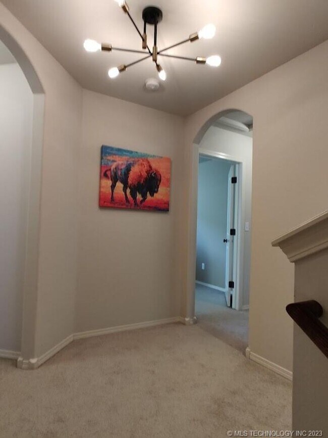 Building Photo - Room for the whole family in this 5 bedroom, 3-1/2 bath Executive Rental on corner lot in Millice...