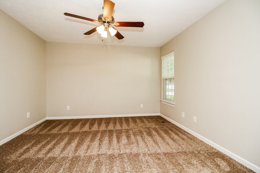 Building Photo - 1754 Lucille Ln