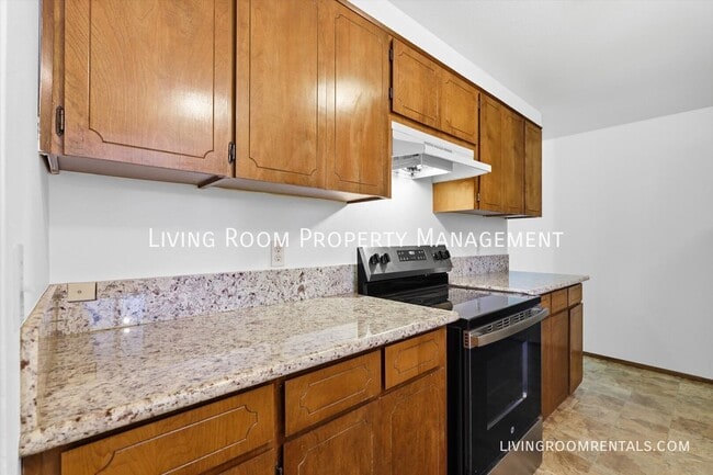 Building Photo - 2114 SE 92nd Ave