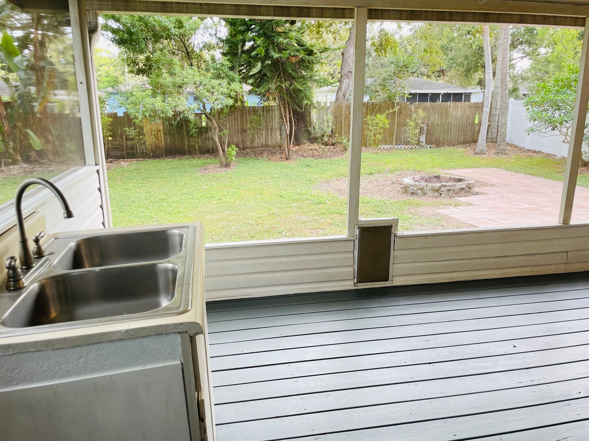 Building Photo - 939 E Bella Vista St