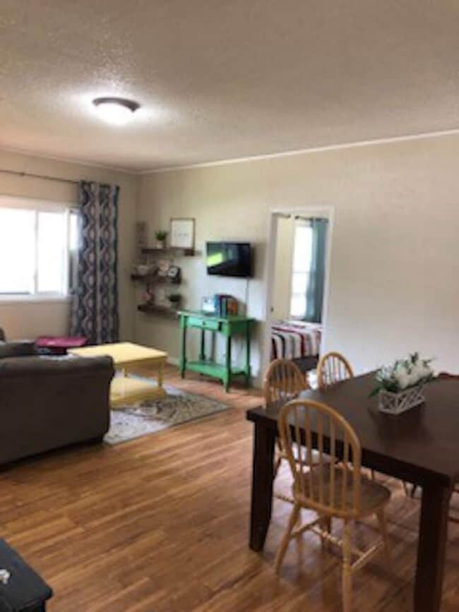 Building Photo - 526 S 225 W