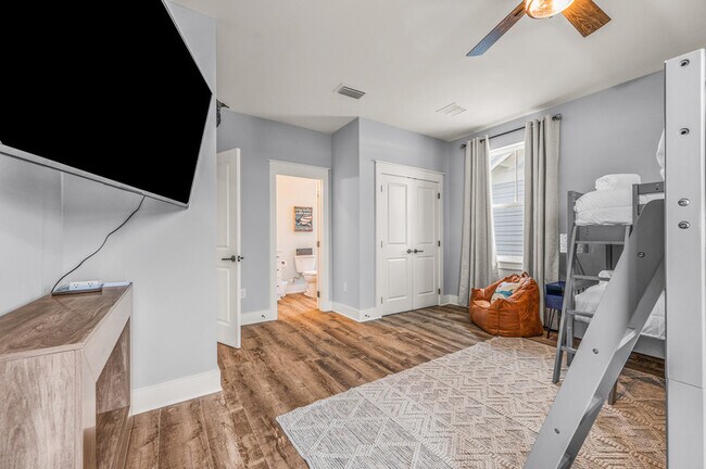 Building Photo - 9612 Indian Stone Ct