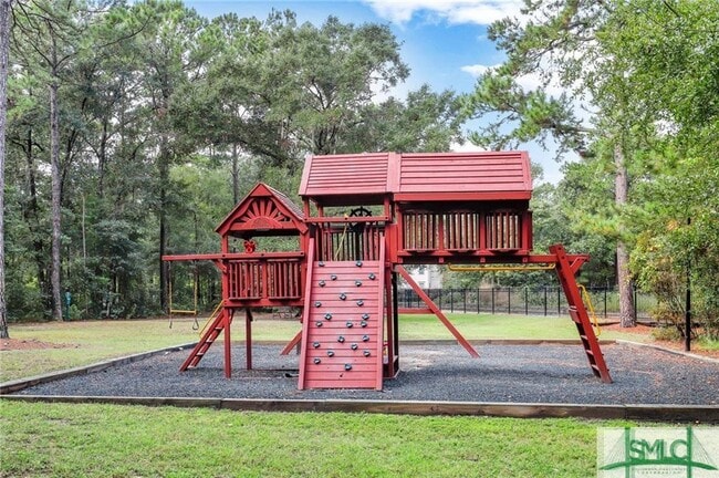 Building Photo - 157 Lower Creek Dr