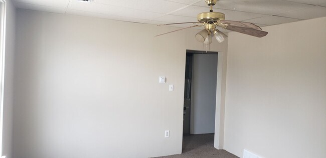 Building Photo - 841 Brackenridge Ave