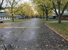 Primary Photo - Horizon Court Apartments