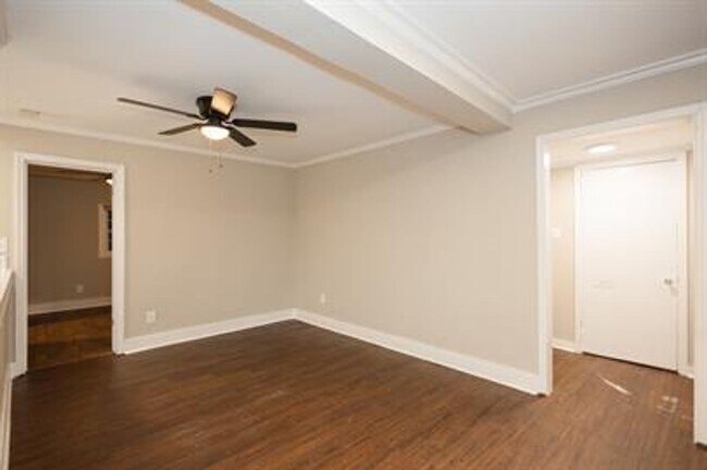 Building Photo - 1347 Bailey Ave