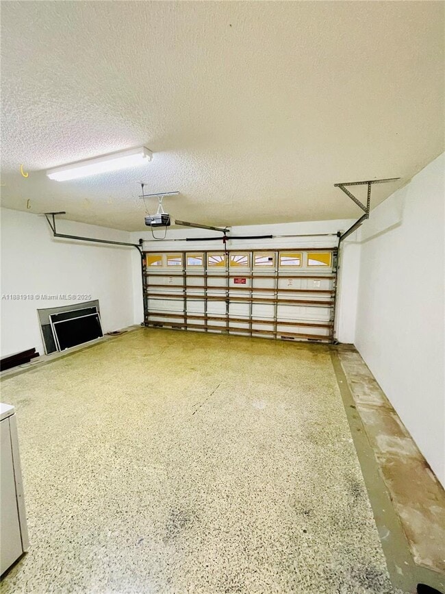 Building Photo - 8950 NW 189th Terrace
