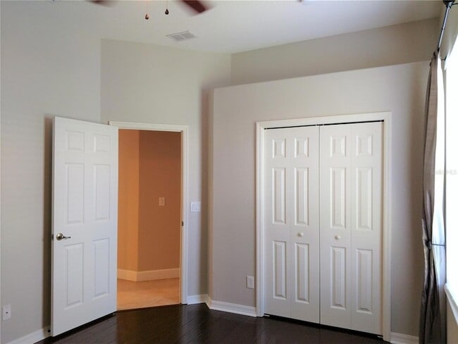 Building Photo - 919 Scherer Way