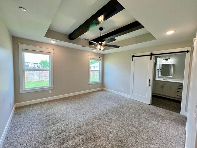 Building Photo - Modern Single-Family Home in Scenic Meadows Neighborhood