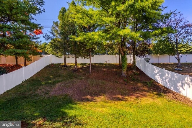 Building Photo - 34 Birmingham Dr