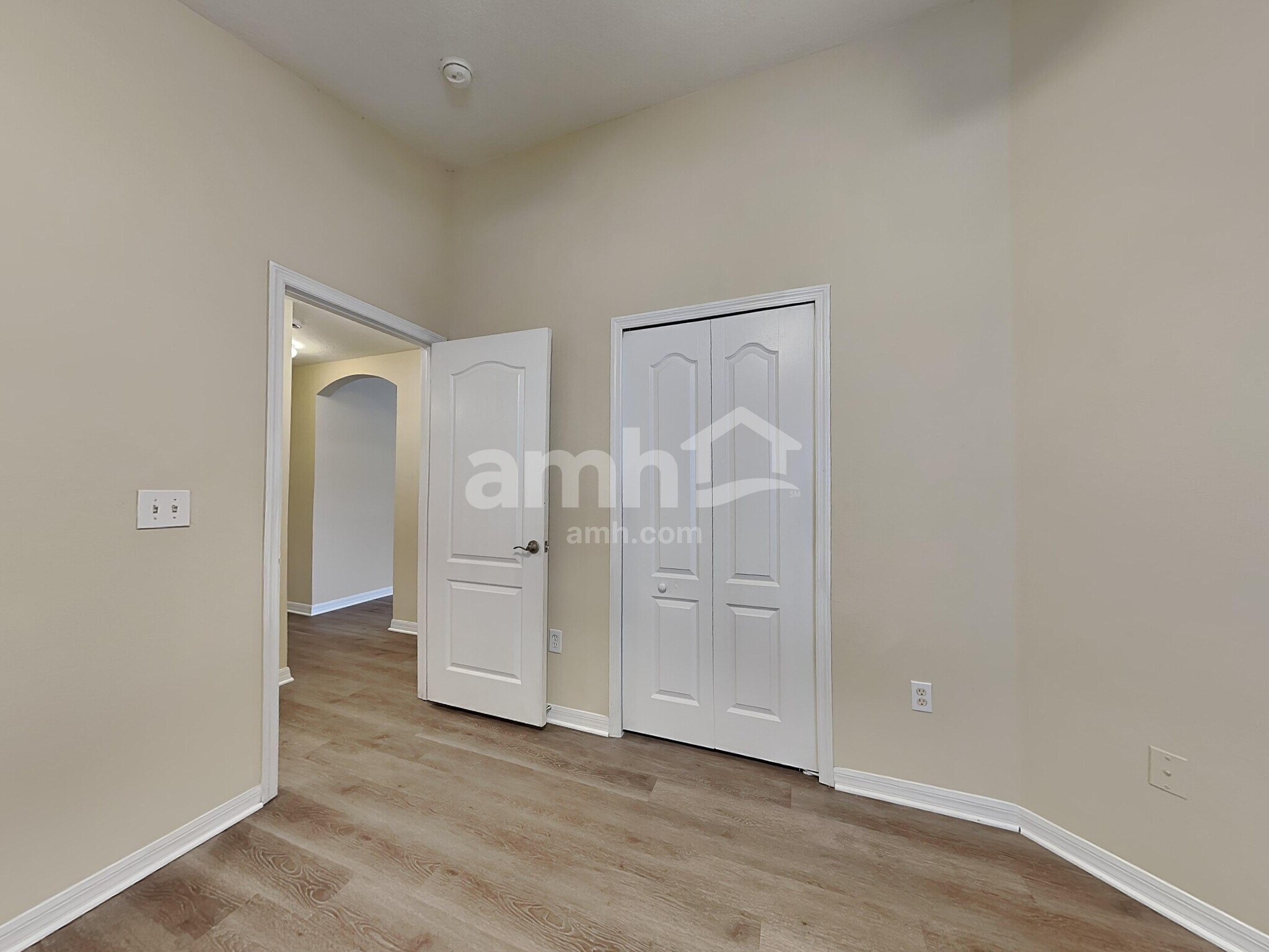 Building Photo - 10234 Perthshire Cir