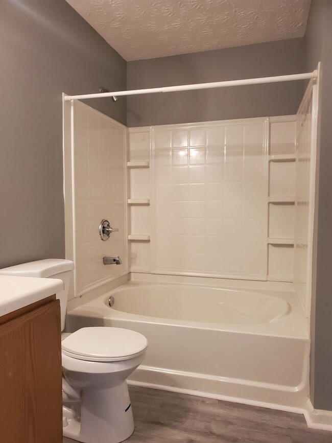 Building Photo - Open House on Thursday 7/ 16/2026 6:00PM -6:30 PM Spacious Condo