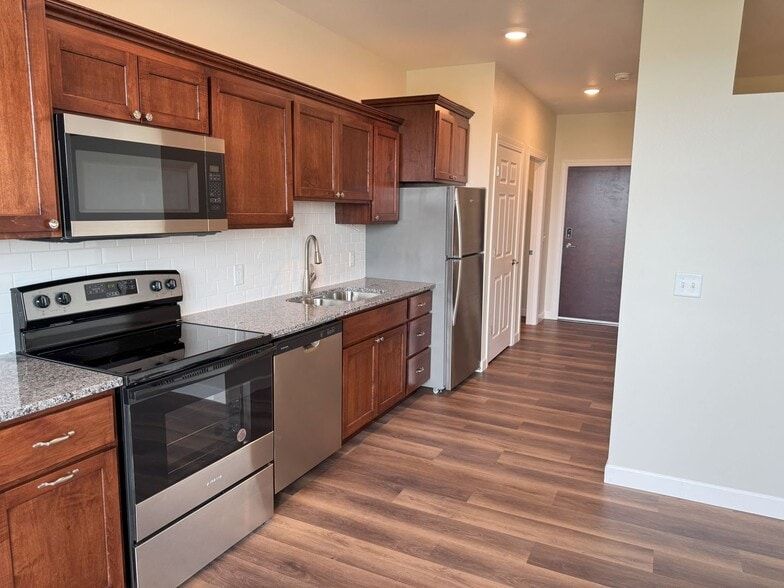 Interior Photo - Red Earth