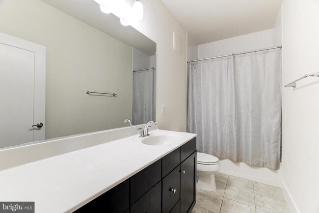 Building Photo - 44750 Tiverton Sq