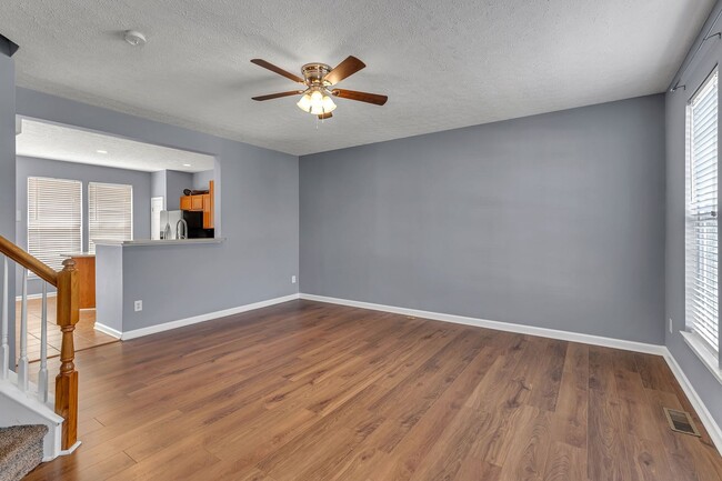 Building Photo - Spacious 2-Bedroom home in Prime West Nash...