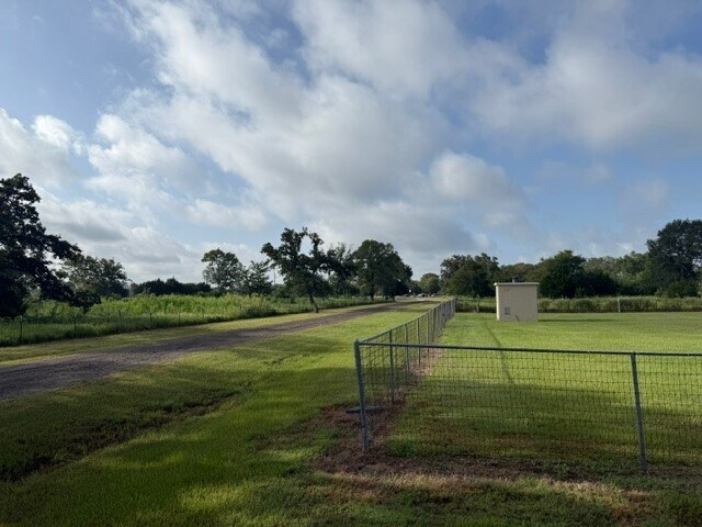Building Photo - 17787 CR 330
