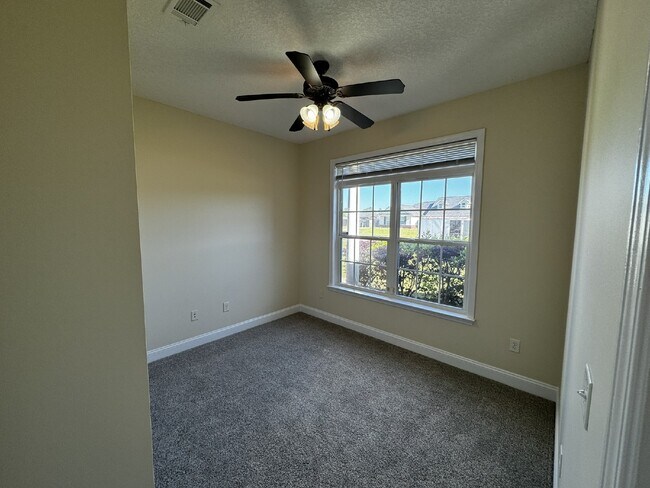 Building Photo - House for Rent