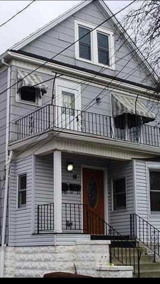 Primary Photo - 18 Progressive Ave