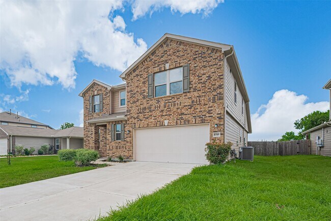 Primary Photo - 5727 Texas Sage Dr