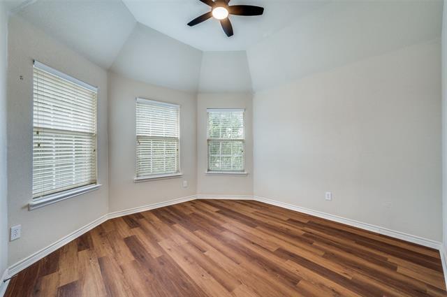 Building Photo - 9720 Colonywood Dr