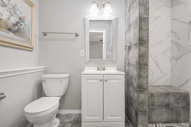 Building Photo - 20403 White Poplar Dr