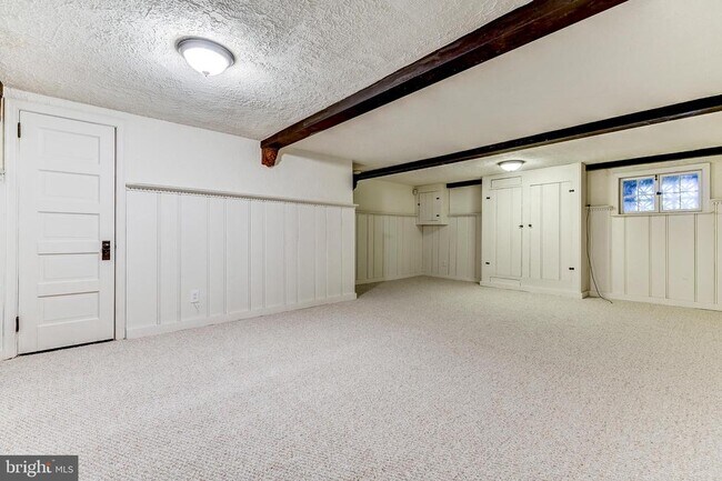 Building Photo - 4817 Reservoir Rd NW