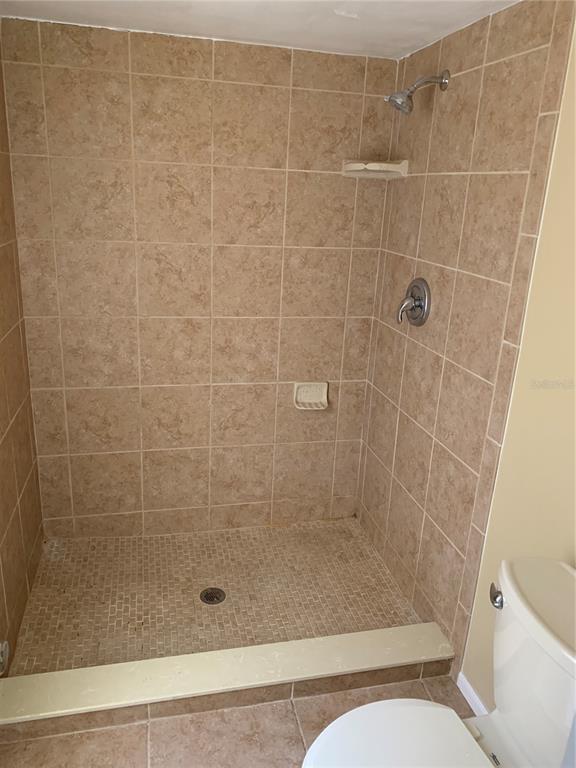 Building Photo - 11538 Thurston Way