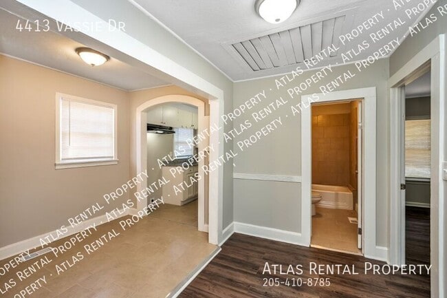 Building Photo - 4413 Vassie Dr