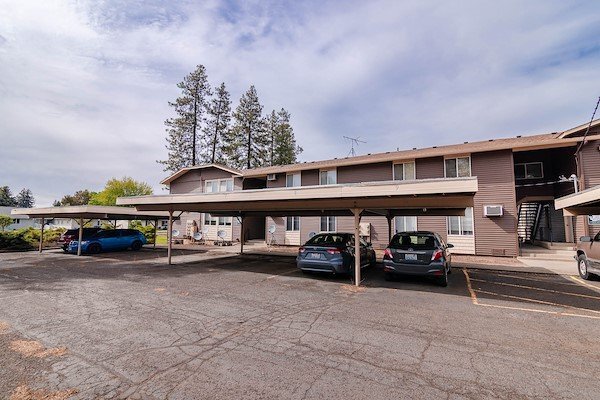Building Photo - 910 E Campbell St