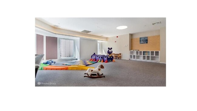 Building Photo - 150 W 56th St