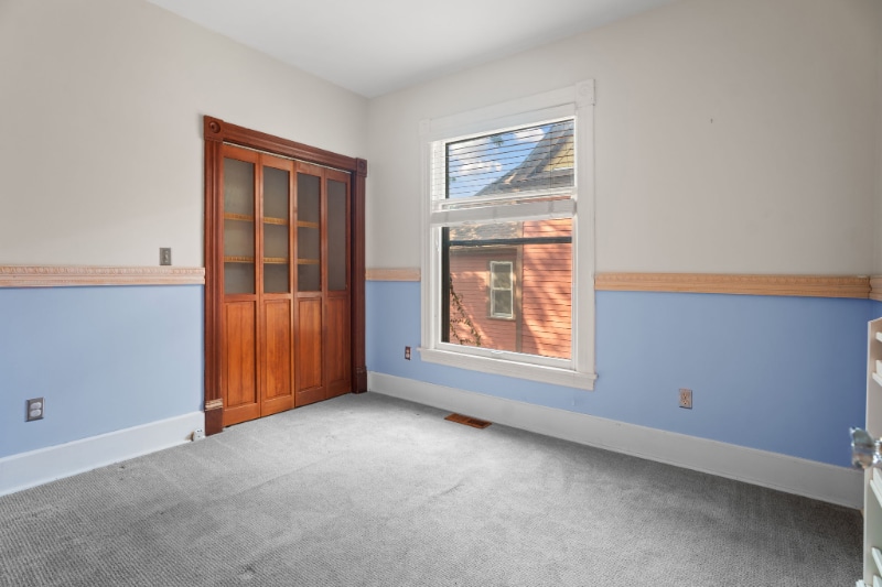 Building Photo - 3344 Girard Ave S